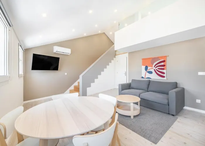 Lisbon Oriente Suites By Olala Homes